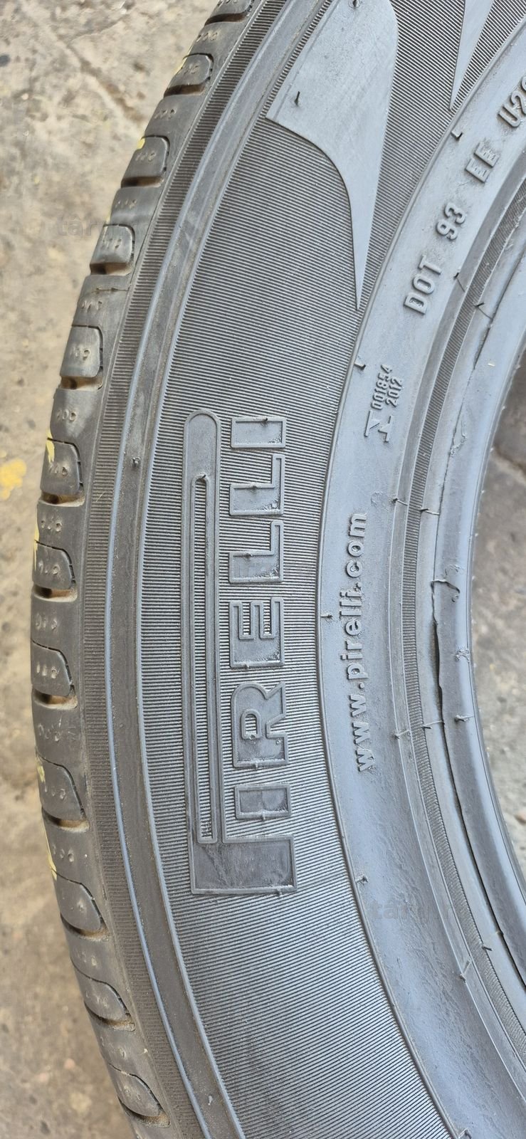 4 anvelope vara noi Pirelli 215/65/17,dot 2024.Pretul este pe bucata. 4