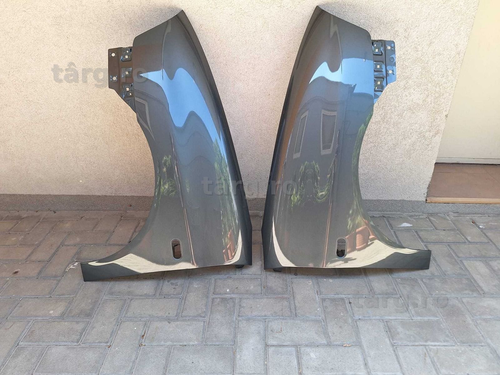 Aripa Fata Dreapta & Stanga Seat Ibiza An 2002-2008 Vopsita Gri Inchis