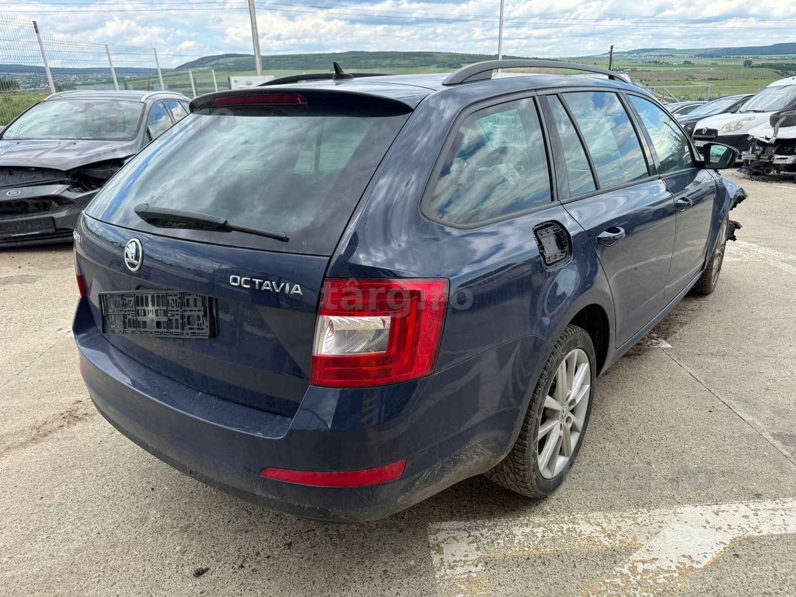 Dezmembrez Skoda octavia 3 facelift albastru lf5a break 2017 2.0 tdi CRMB DSG QMM stanga