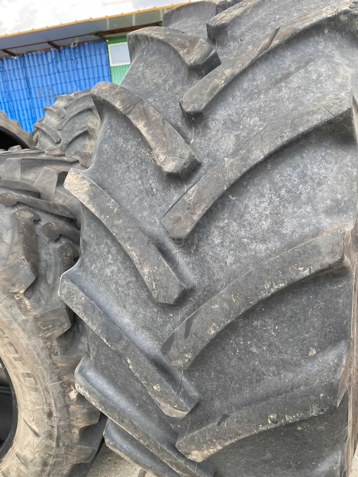 650/65 r38 Mitas -anvelopa sh