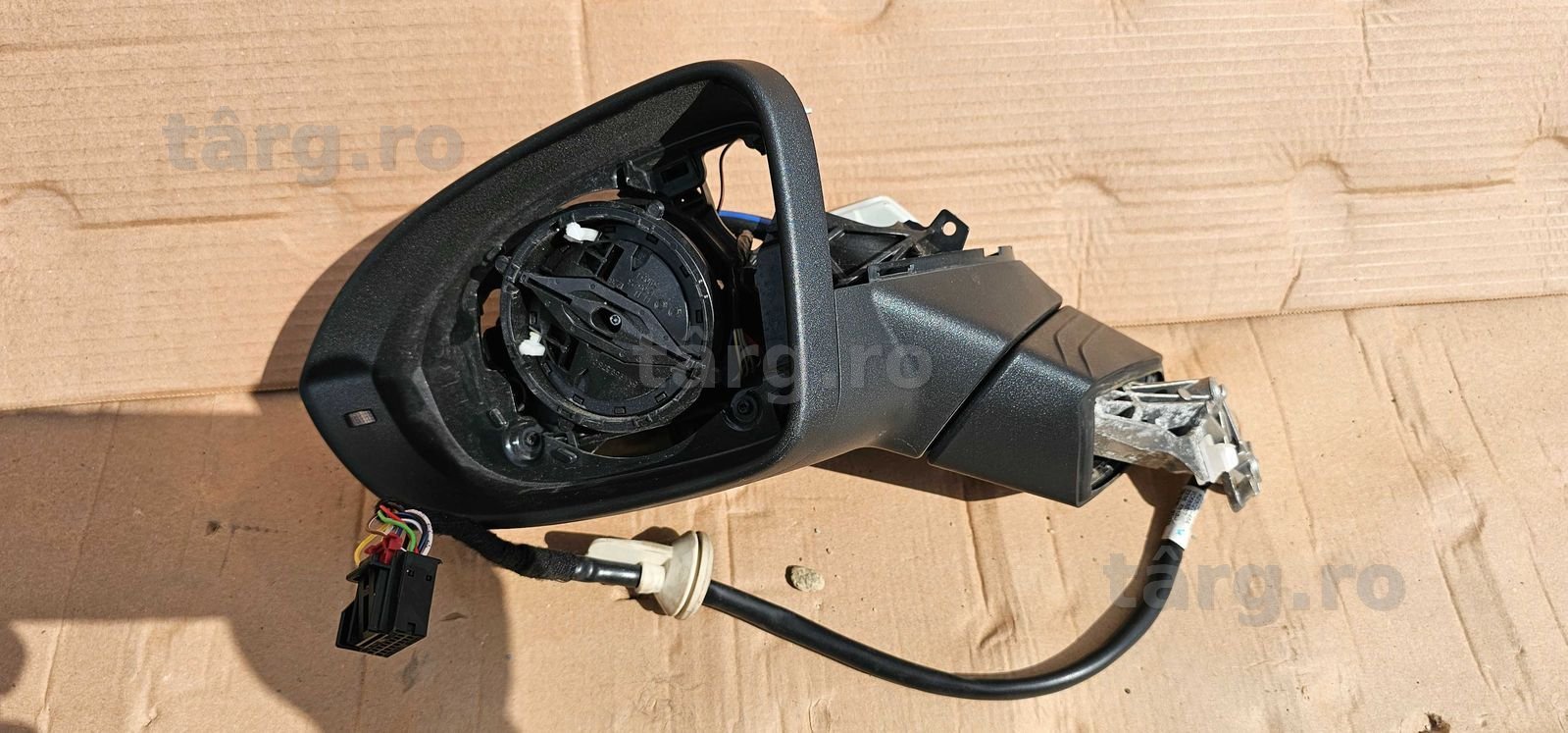 Corp Oglinda stanga Vw Golf 8 2020 / 2021 / 2022 2023