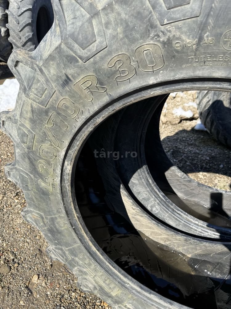 420/70r30 pirelli 5