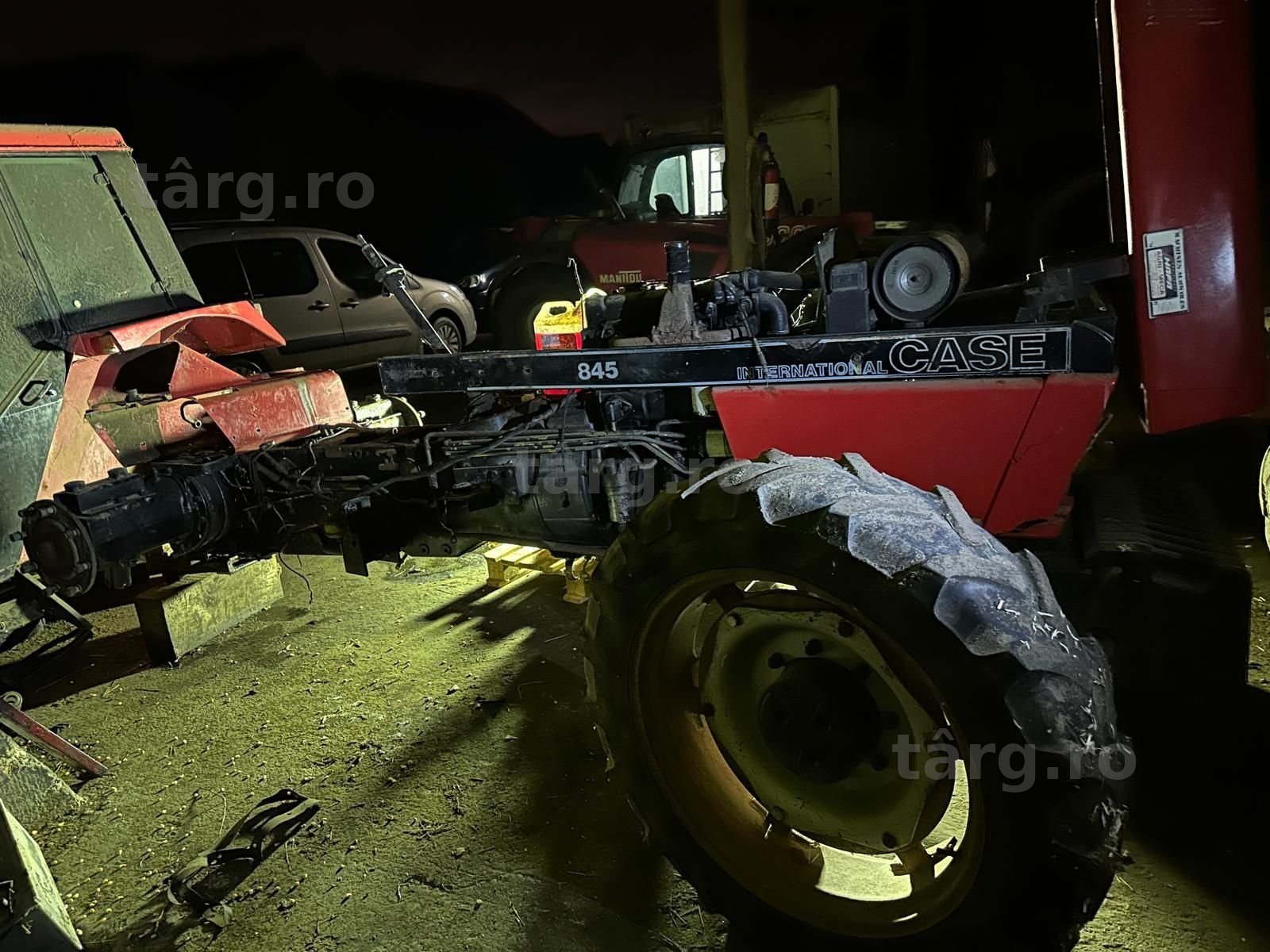 Piese tractor international 845