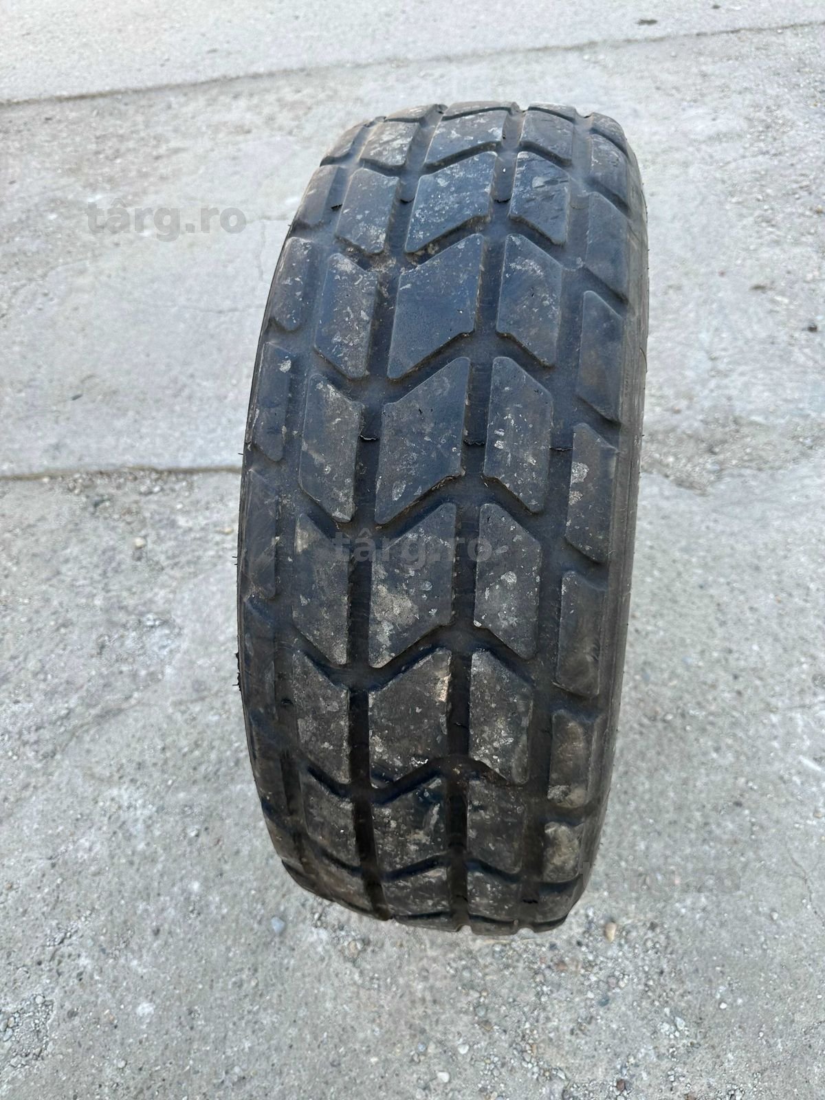 Anvelopa 270/65 R18