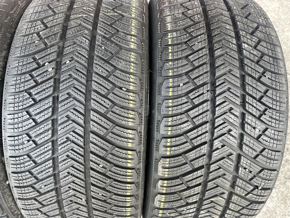 4 anvelope de iarna 235/40/19 Michelin (ca noi ) 4