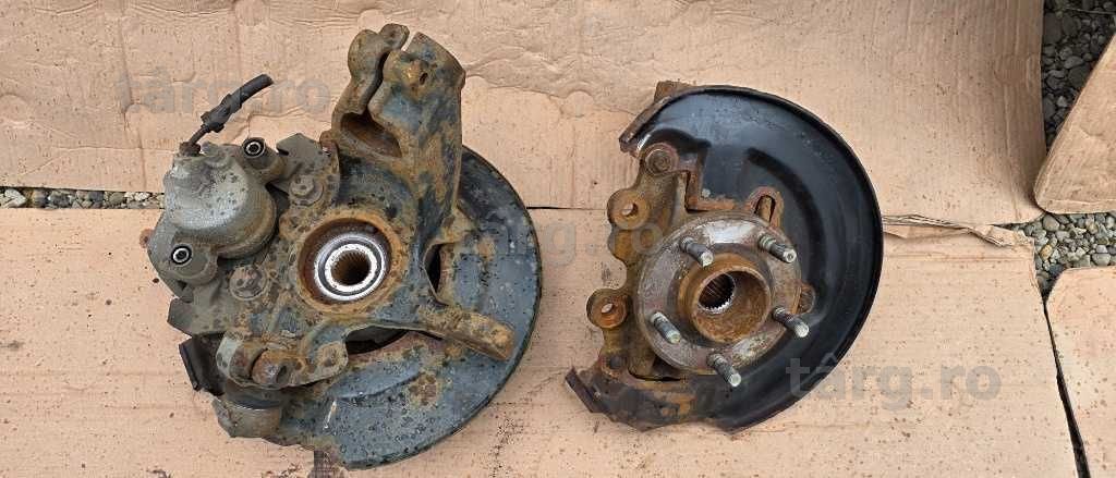 Fuzeta stanga / dreapta fata Ford Focus 3 1.6 TDCI 2011 2012 / 2013 2014