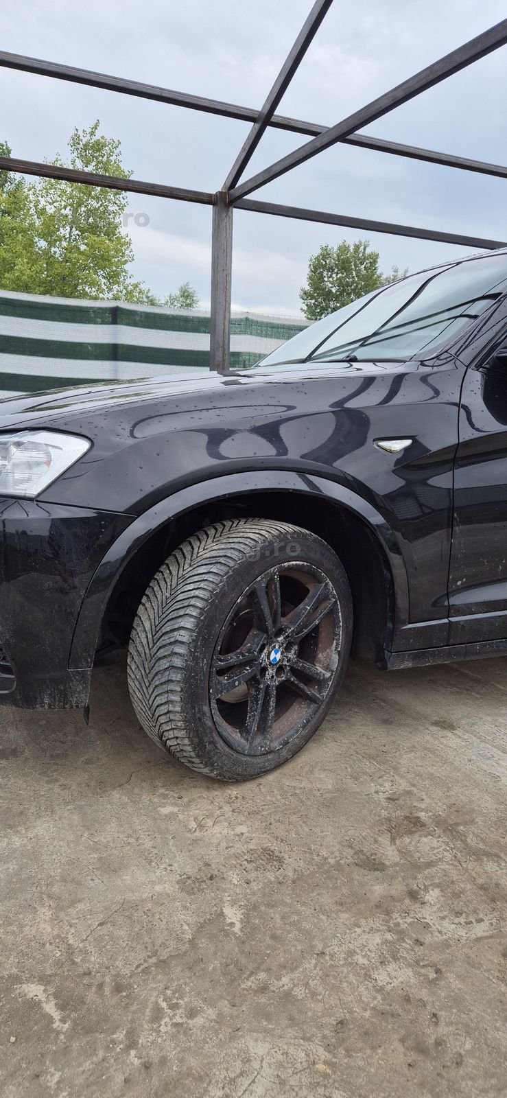 Aripa stanga bmw X3 F25 M-pachet Xdrive 2.0d n47 184cp euro 5 cod culoare 475