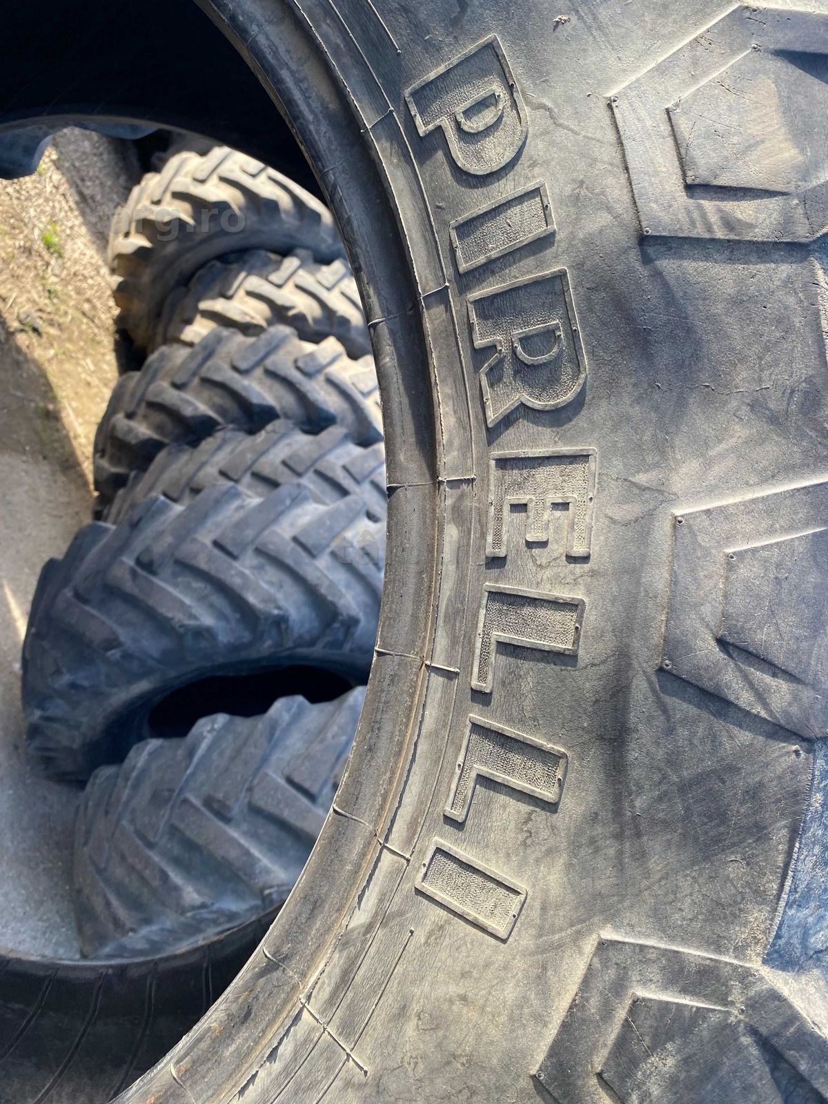 Anvelopa 420.70 R30 Pirelli 3