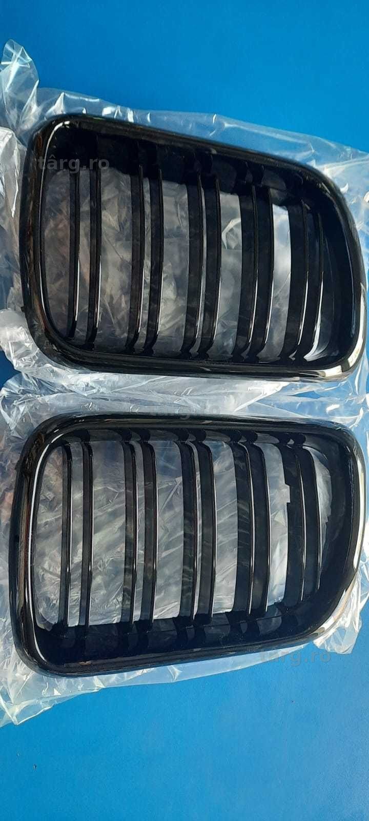 Grila duble BMW E36 intre 1996 si 1999 negru lucios