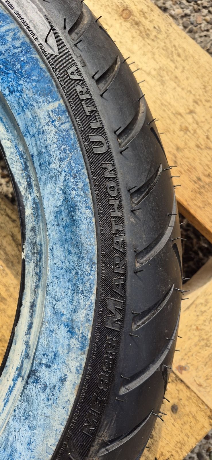 O anvelopa moto fata noua Metzeler MT90 B16M/C 4