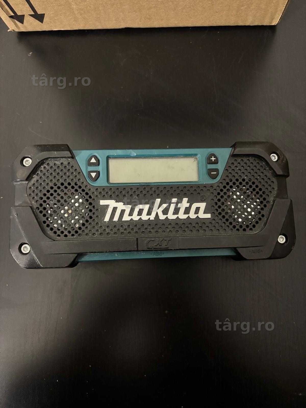 Radio pe  acumulator Makita DEAMR052 10,8 V
