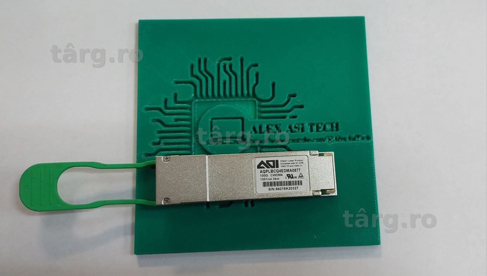 Modul Optic QSFP28 100G Cwdm4 2Km SMF AOI AQPLBCQ4EDMA0877