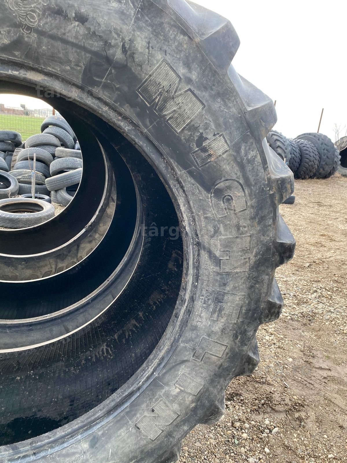 Anvelope 650.65 R42 Michelin 3