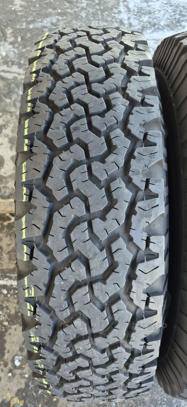 4 anvelope M+S All-Terrain  BF Goodrich 235/85/16.Pretul este pe buc. 3