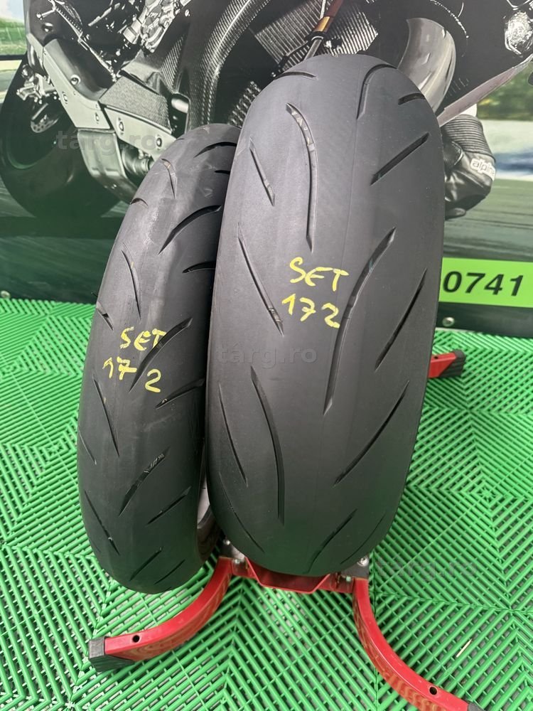 Set Anvelope Moto 120 70 17 si 180 55 17 Bridgestone S21 2023 Cauciuc Fata spate Set172