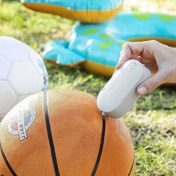 Mini pompa de aer electrica, cu 4 duze si functie de vacuum 500mAh