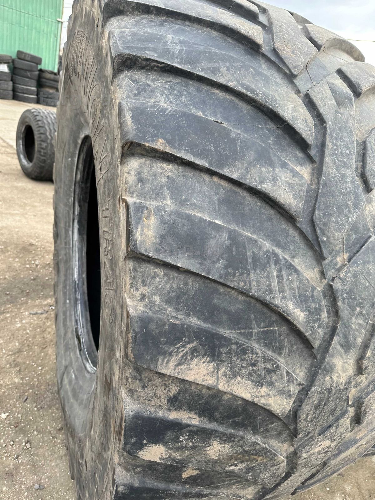 Cauciuc 750/60 R30,5 4