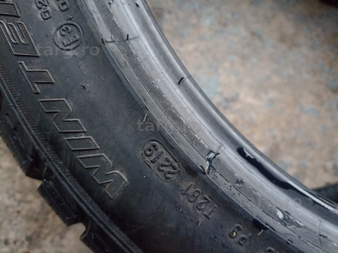 4 anvelope de iarna Pirelli 235/45 R19 dot 2219 6