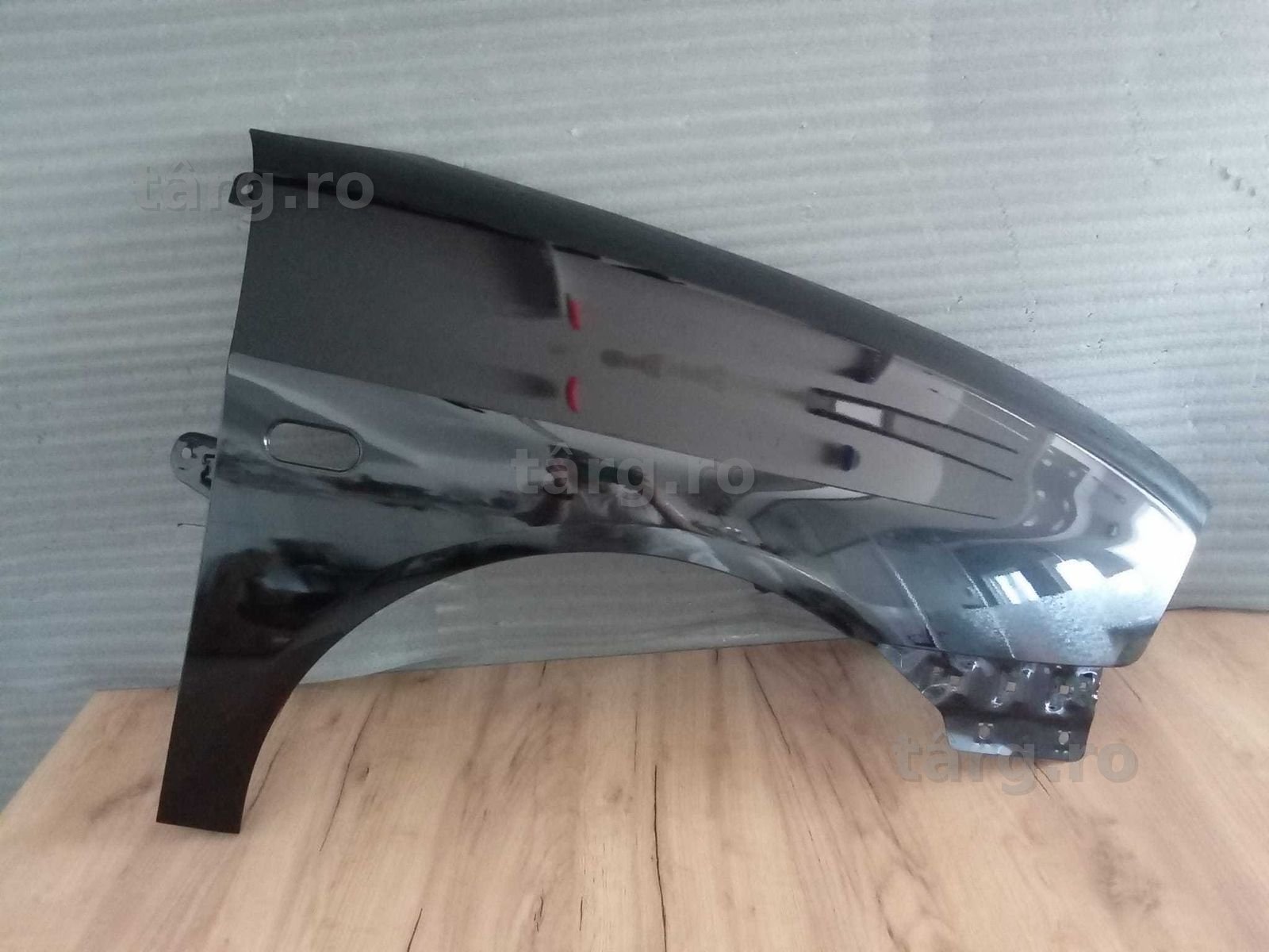Aripa Fata Dreapta Seat Ibiza An 2003-2006 (LC9Z (Negru))