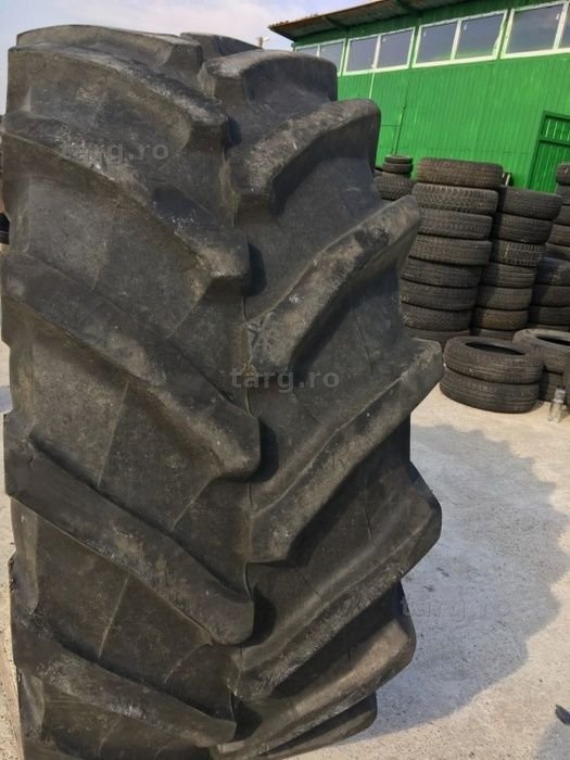 540/65r28 Pirelli 3
