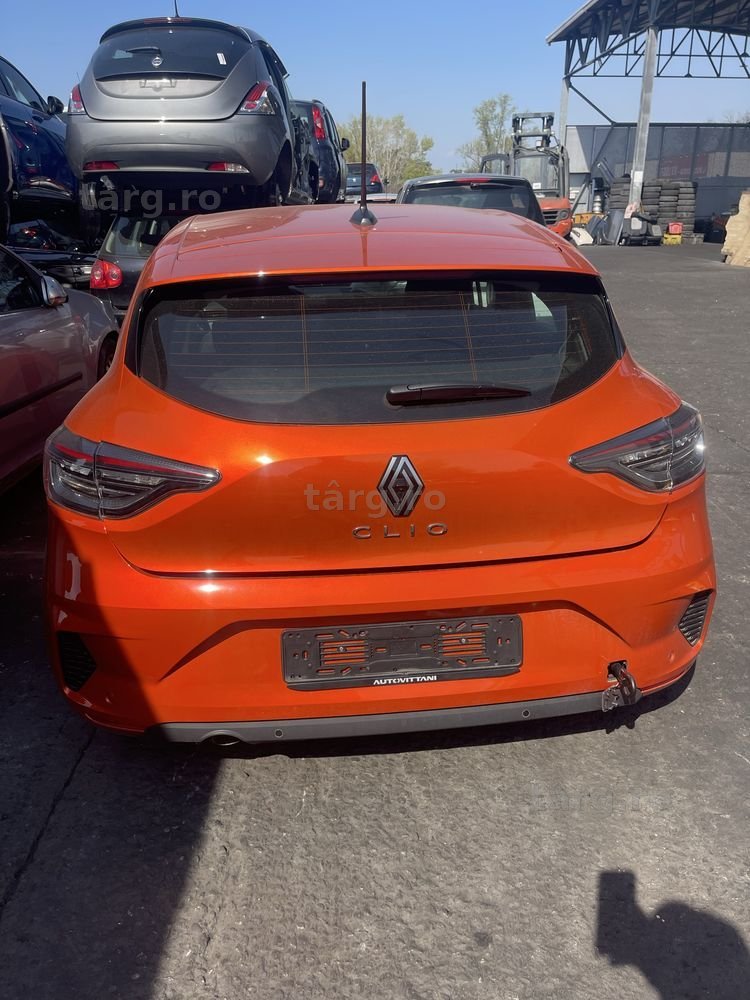 Dezmembrez Renault Clio V an 2024 1.0 TCE