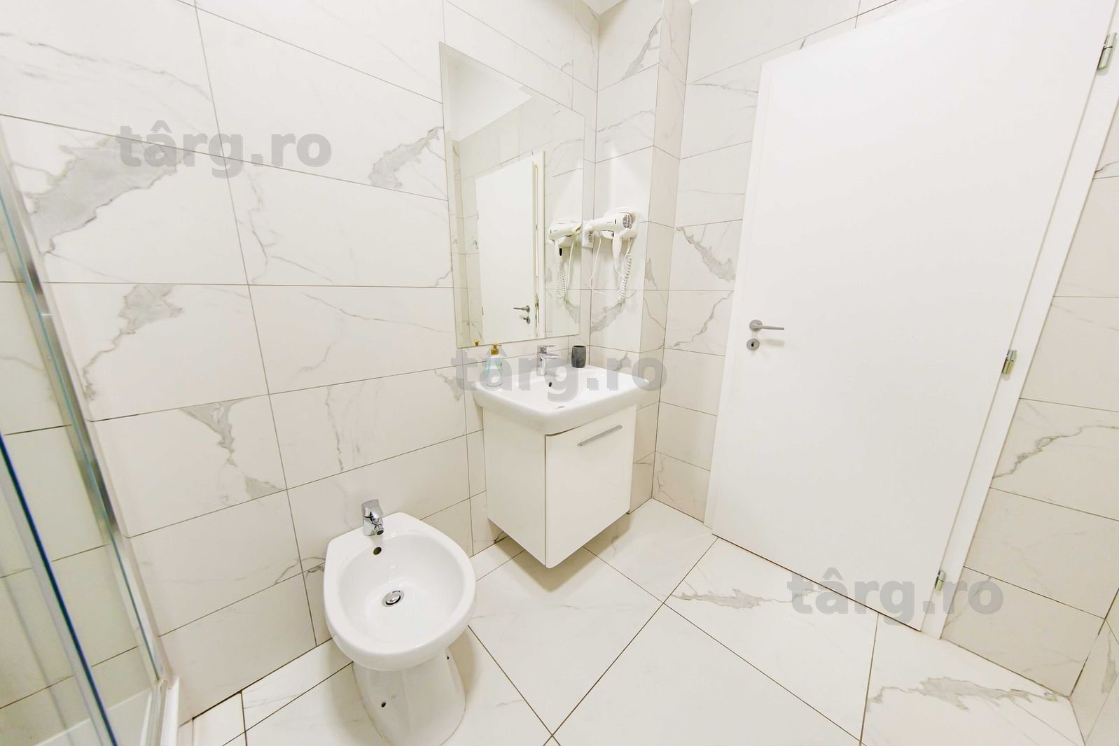 IS Apartamente Regim Hotelier Palas / Newton Iasi 1-2-3 camere LUX 8