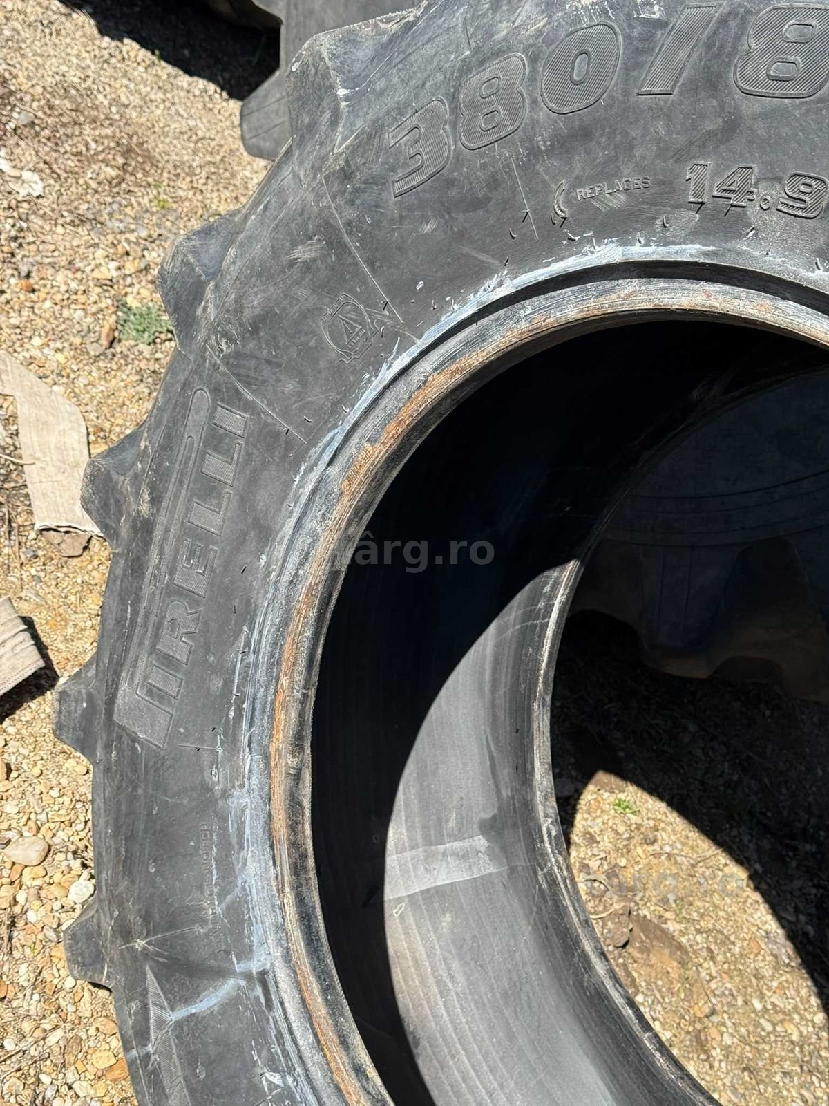 Cauciuc 14.9 r24 Pirelli 3
