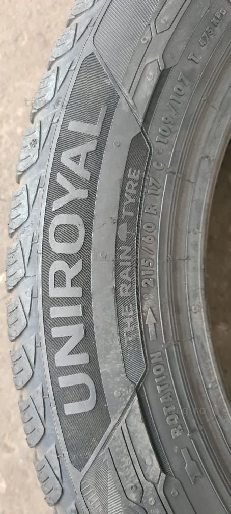 4 anvelope iarna Uniroyal 215/60/17 C.Pretul este pe bucata. 4