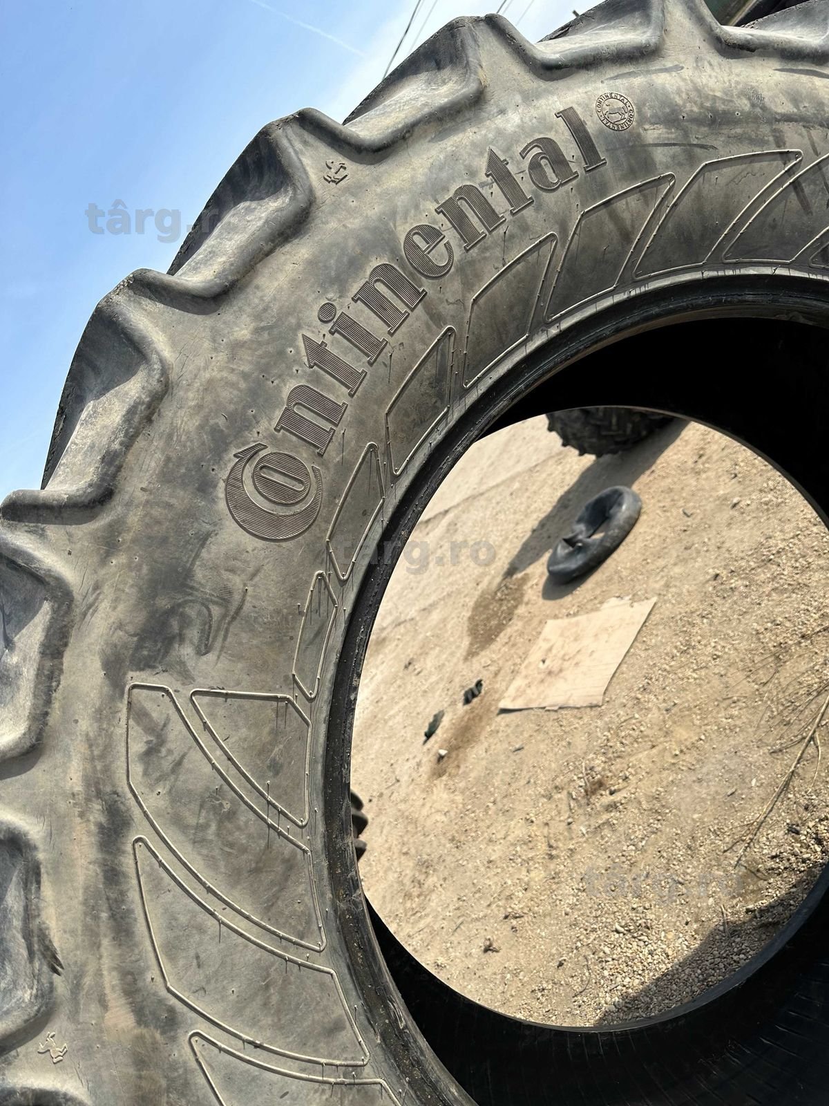 Anvelopa 650.65 R42 Continental 3