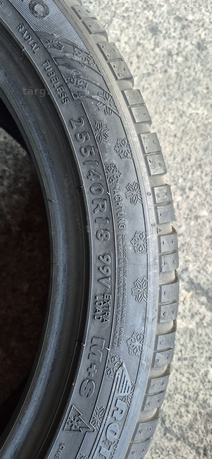 4 anvelope iarna Dunlop,fata 225/45/18,spate 255/40/18.Pret/bucata. 7