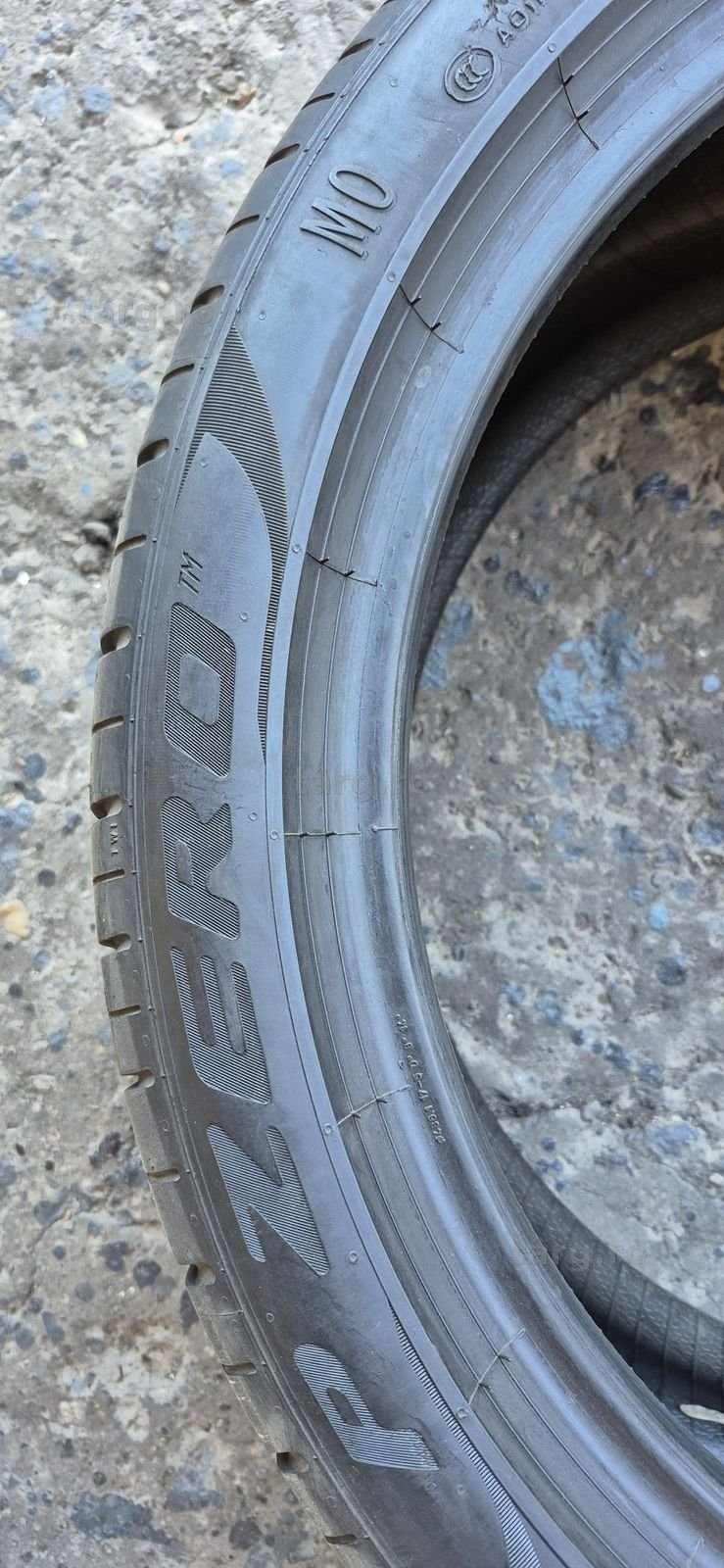 4 anvelope vara Pirelli,fata 245/40/19,spate 275/35/19.Pretul este pe bucata 6