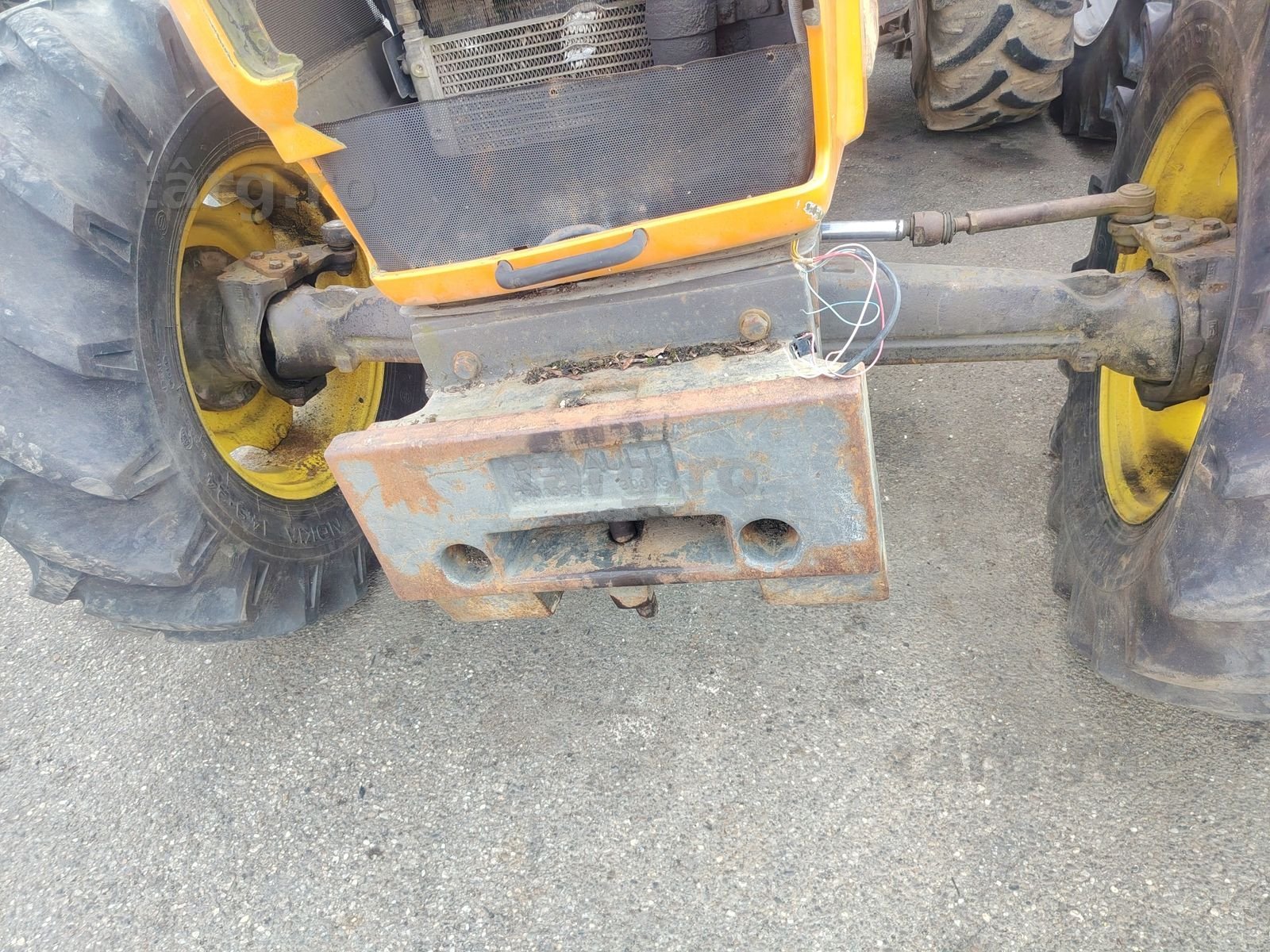 Punte față Renault Temis