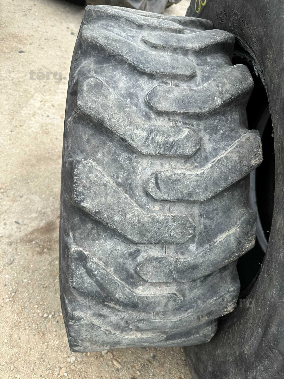 Anvelope sh 12.5 r18