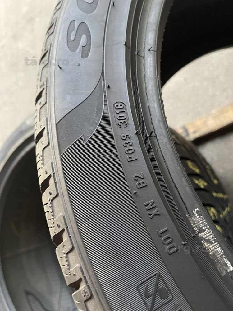 4 anvelope de iarna 295/40/20  Pirelli 7