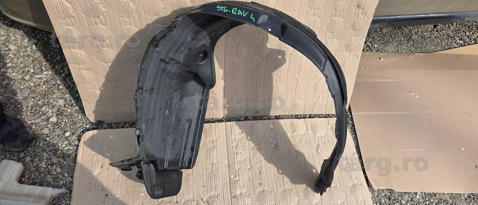 Carenaj roata stanga fata Toyota Rav 4 2010 / 2011 / 2012 2013