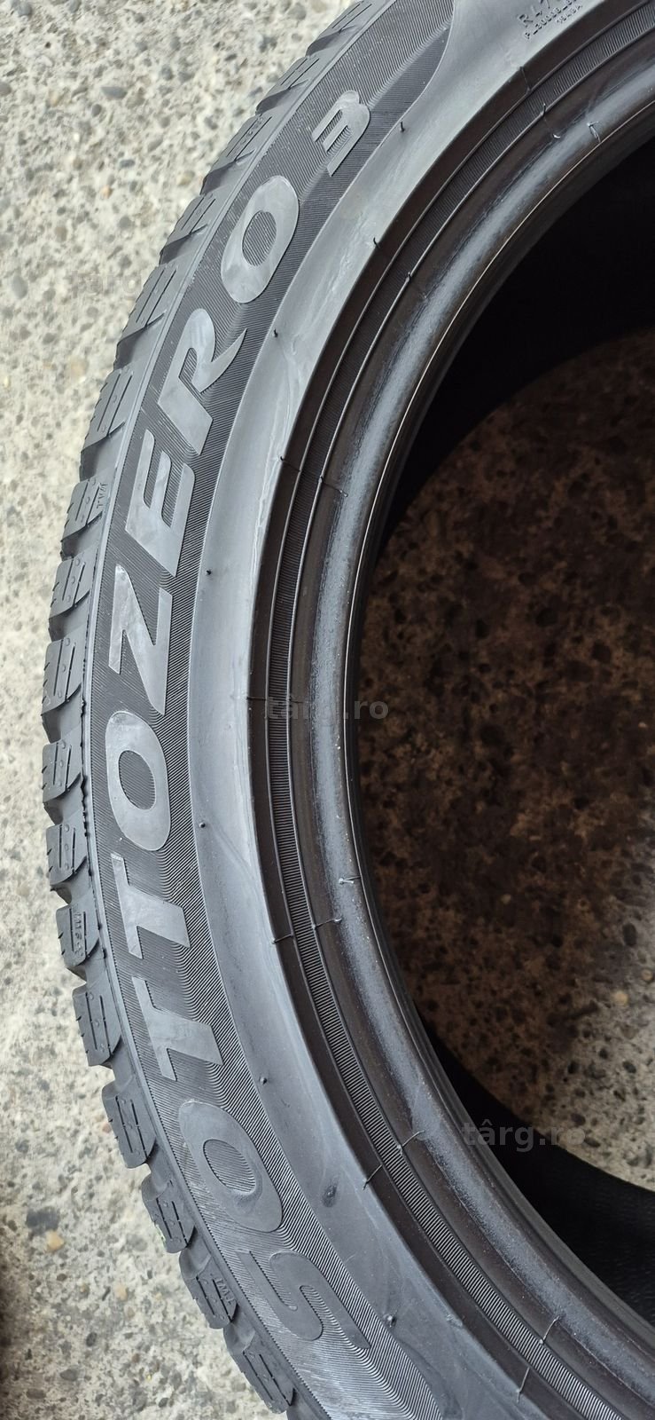 4 anvelope iarna Pirelli 235/45/18.Pretul este pe bucata. 5
