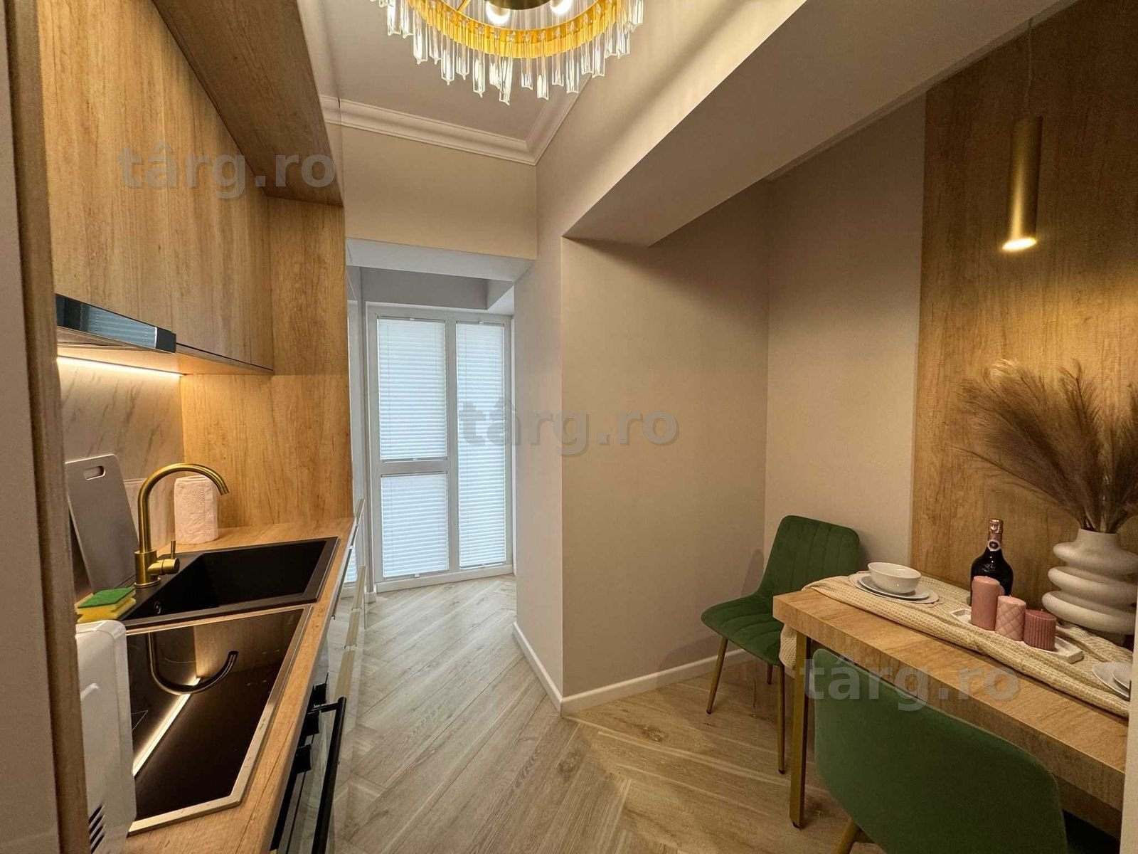 Glam Apartments - Cazare Regim Hotelier Ap 1-2-3 Cam Aeroport Palas Copou EV-PL 5