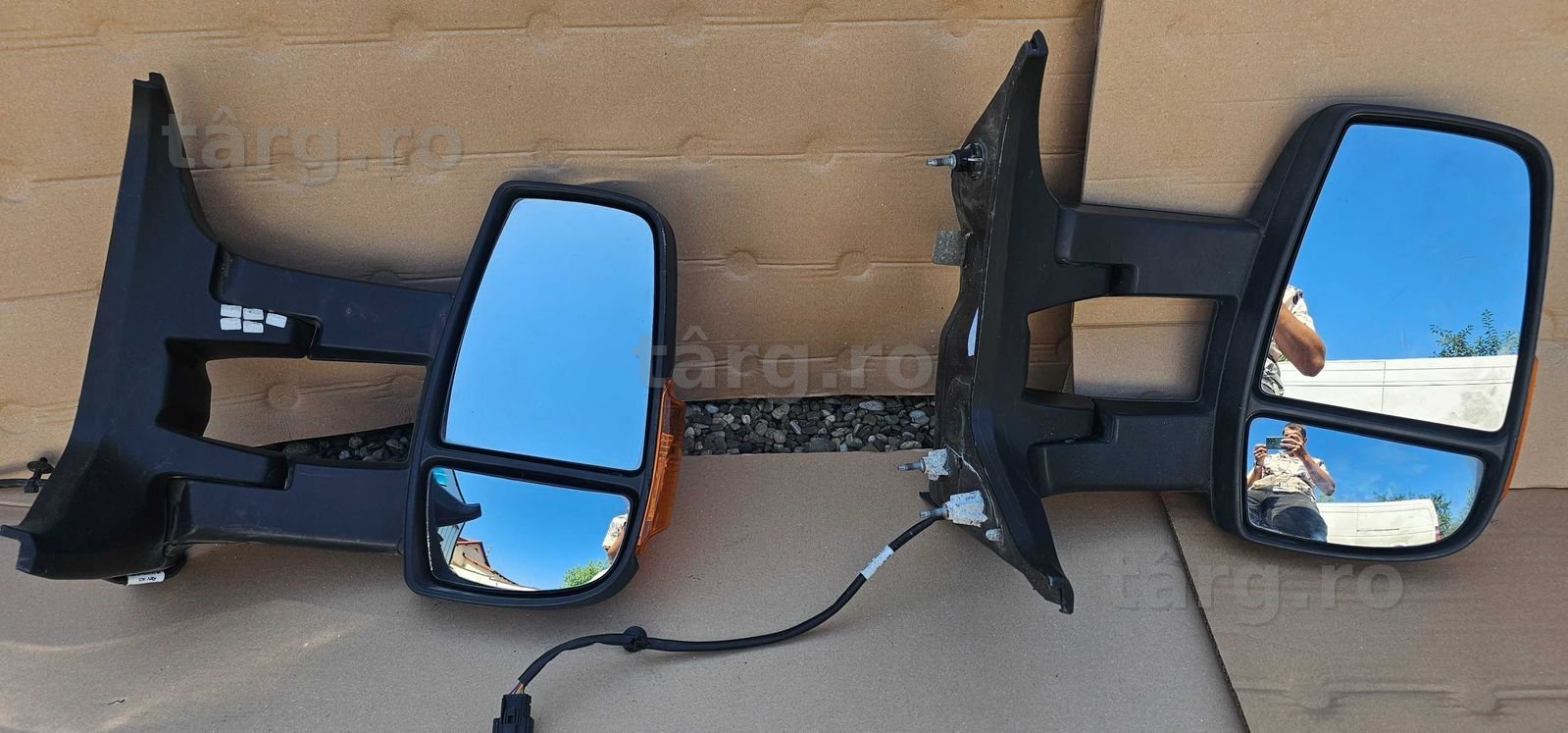 Oglinda dreapta brat lung Ford Transit sasiu 2014 - 2020