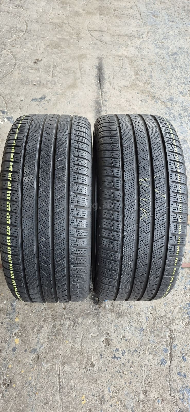 4 anvelope M+S Vredestein 275/40/21,dot 2022.Pretul este pe bucata