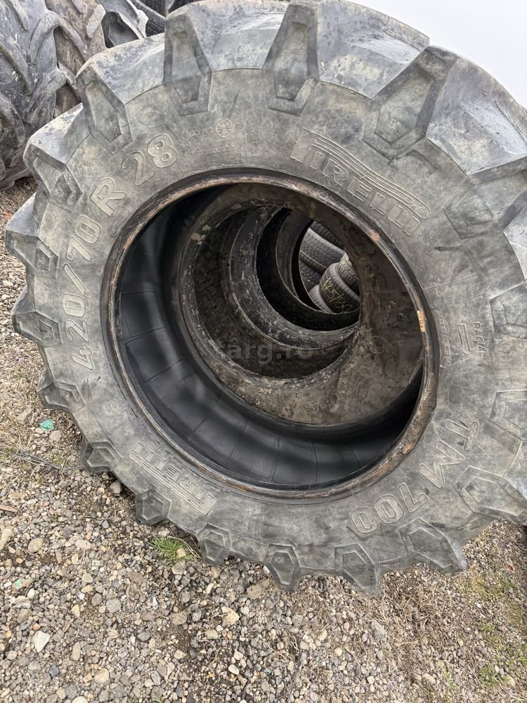 420/70r20 pirelli 4