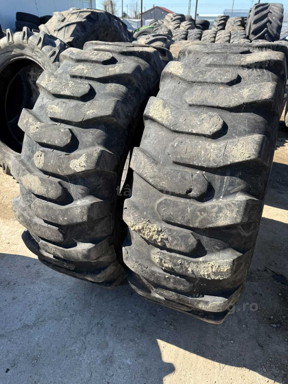 Anvelope 17.5 R25 BKT