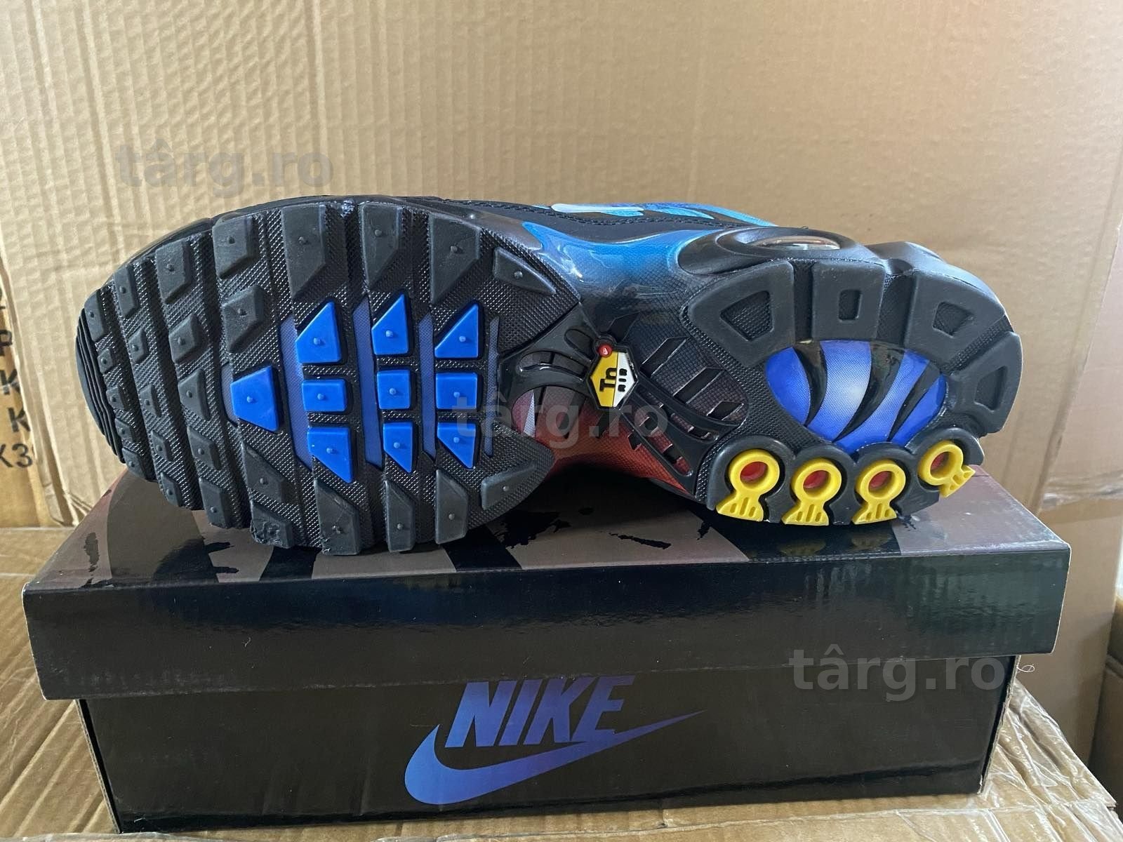 Nike air max Plus 4