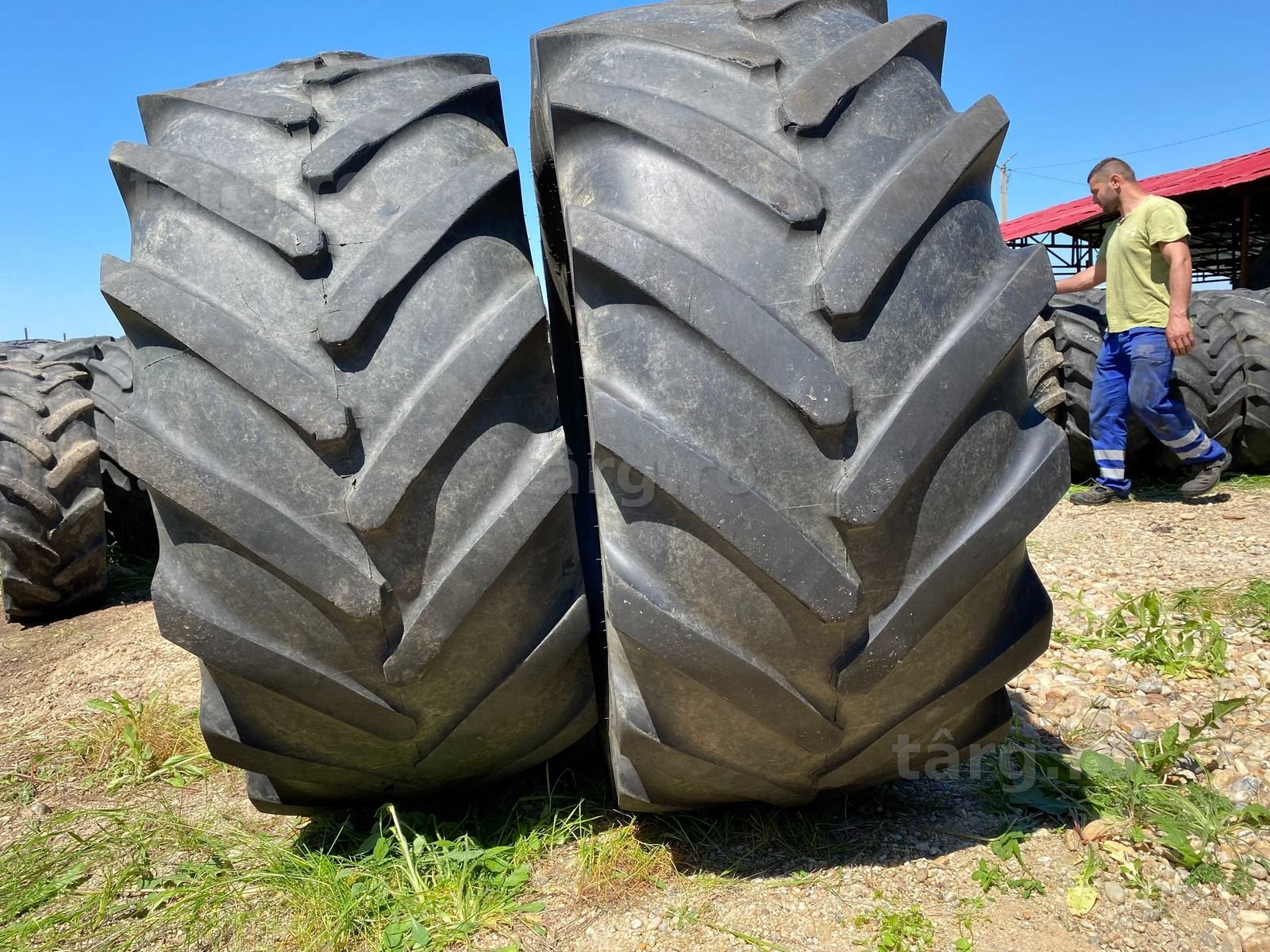 Anvelope 600.70 r28