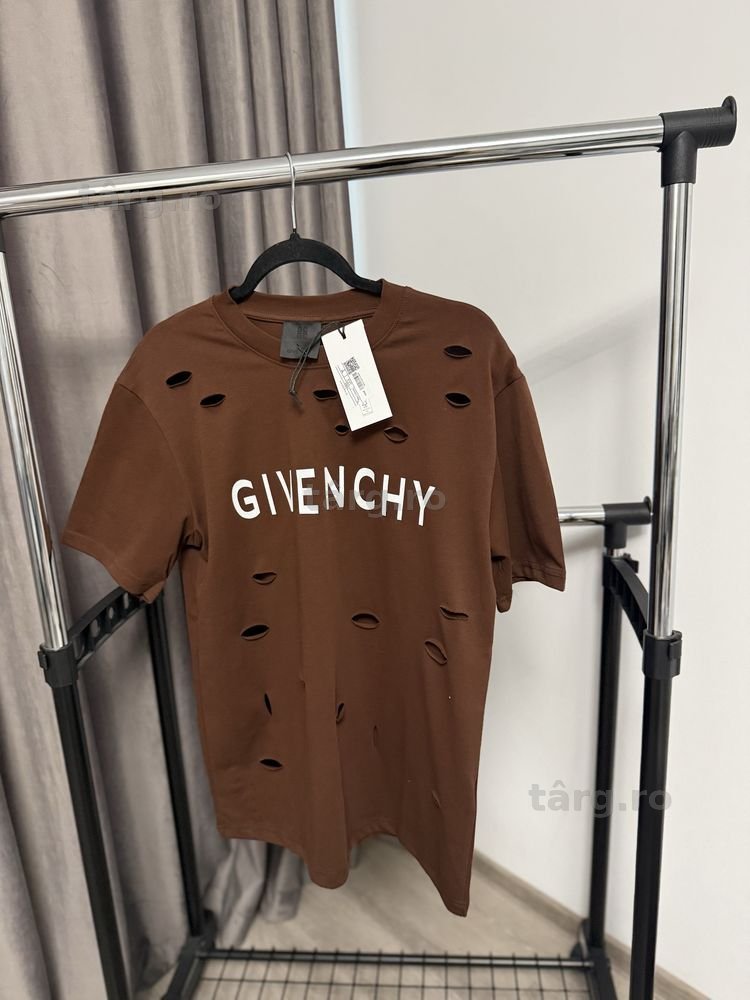 Tricou GIVENCHY super calitate