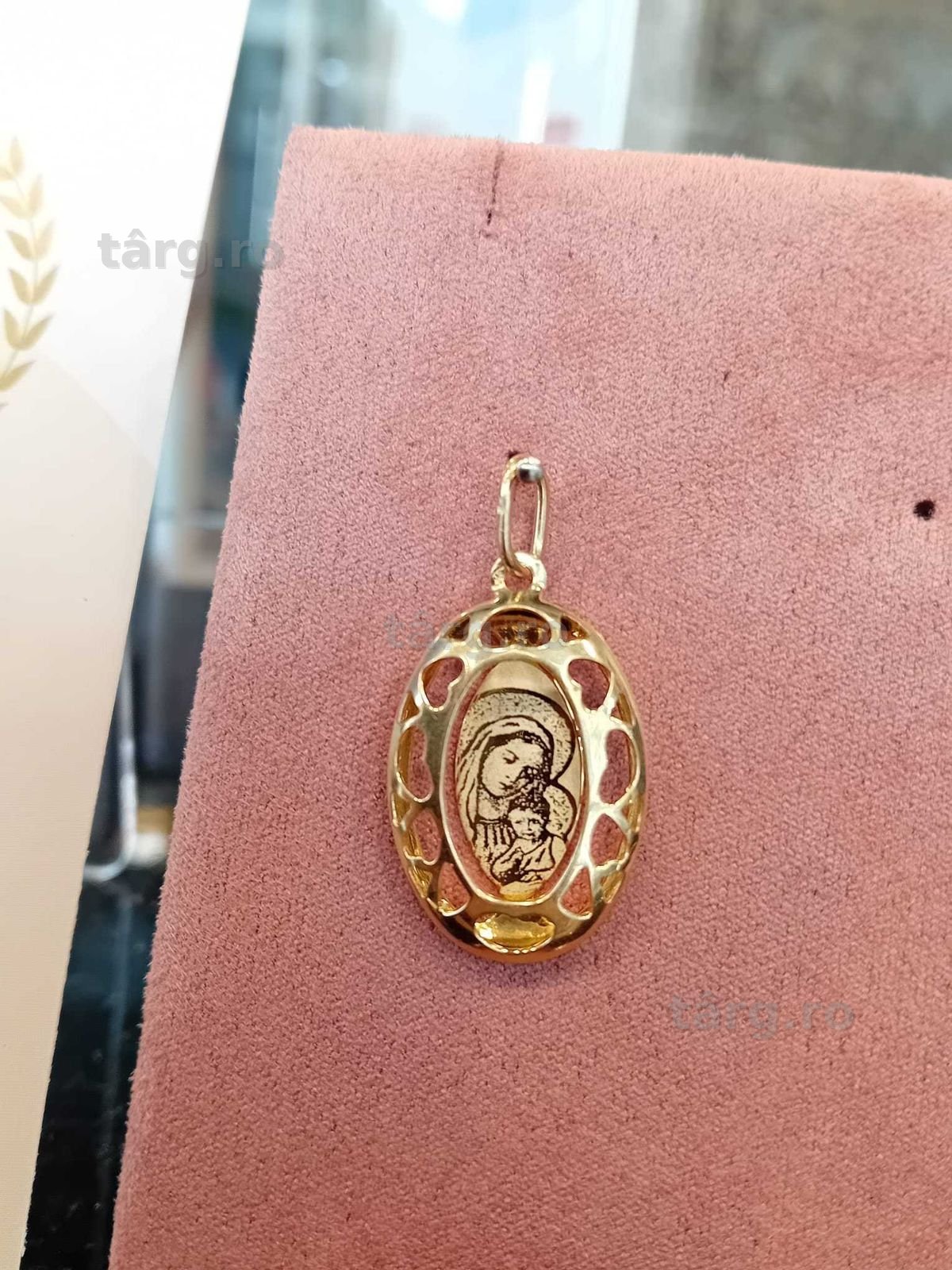 Medalion "Maria si copilul" aur 14k 2.45g (Iulius Mall)(B-460.7) Garantie 2 ani! 2