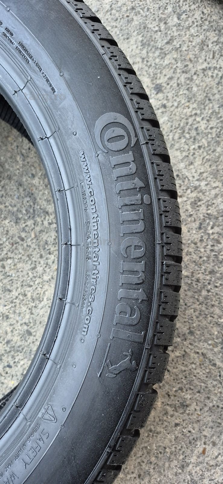 4 anvelope iarna,ca si noi,Continental 205/55/17.Pretul este pe bucata 4