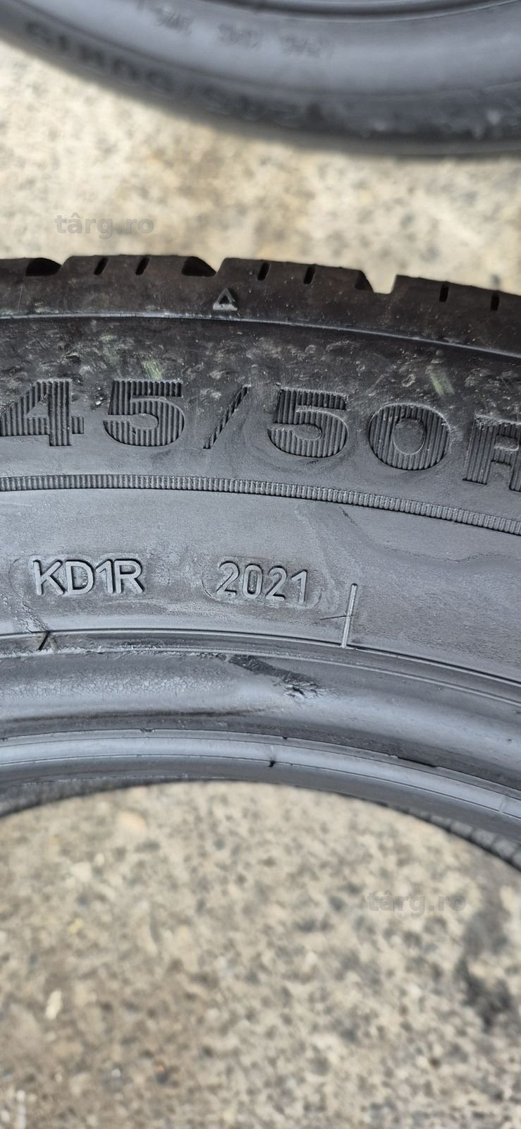 2 anvelope iarna Dunlop ca si noi,245/50/19,dot 2021.Pret/bucata. 7
