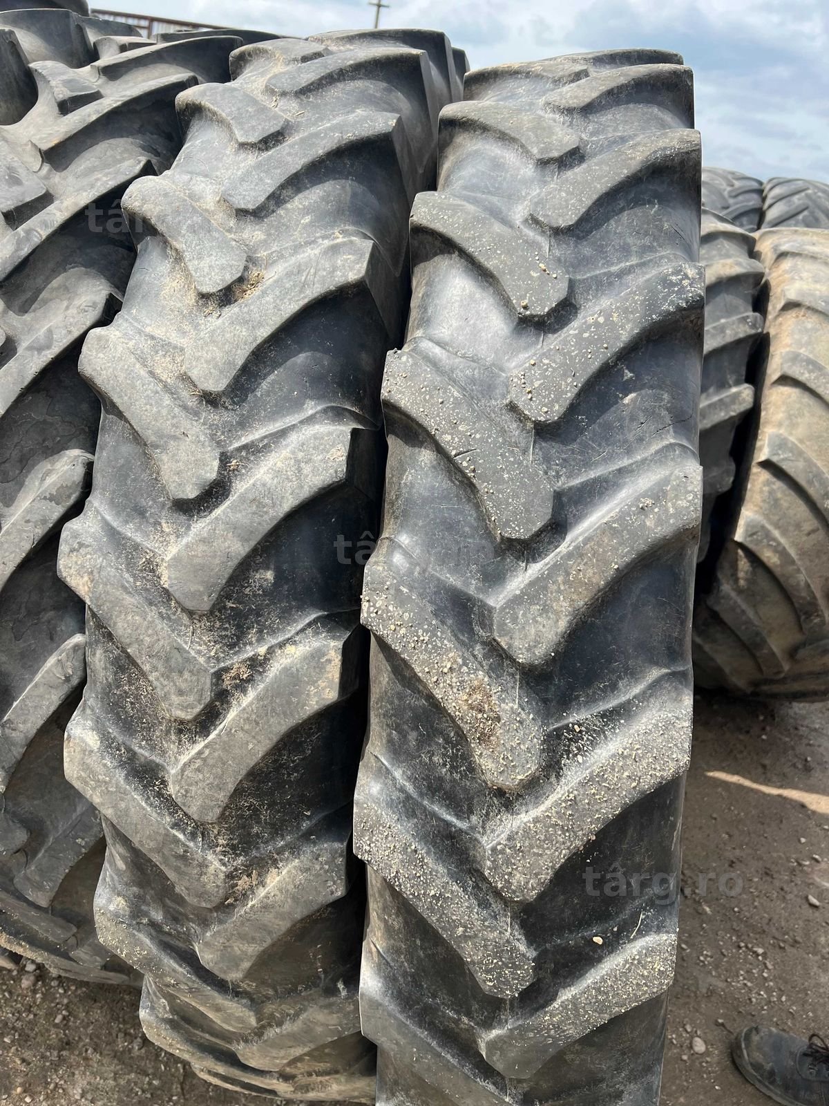 cauciucuri sh 11.2 r42  Alliance