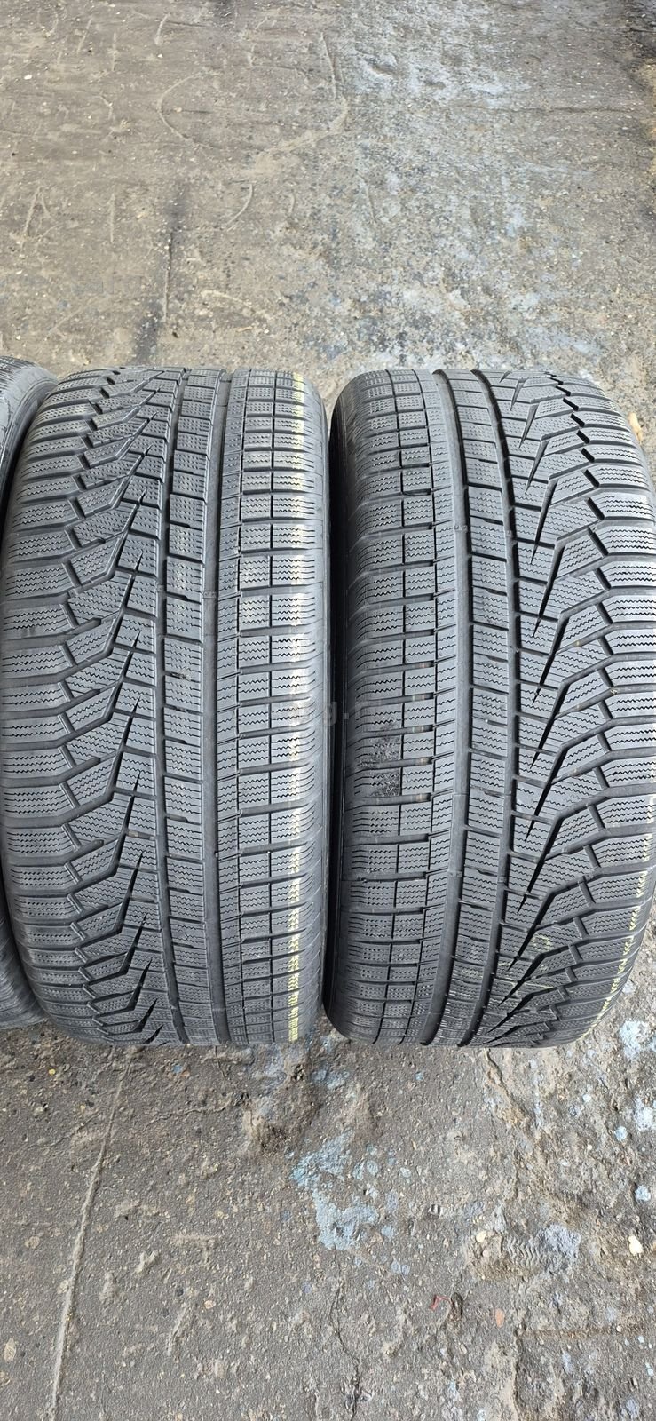 4 anvelope iarna Hankook 285/45/21.Pretul este pe bucata. 2