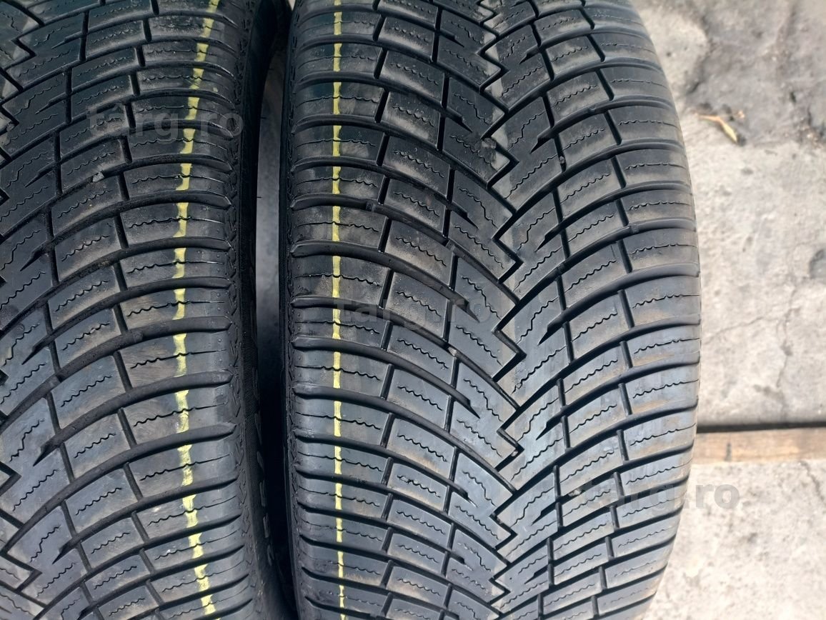 2 anvelope AllSeason Pirelli 255/45 R19 dot 4221 3